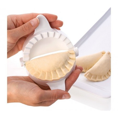 002021 Set de 3 moules à ravioli et chaussons de différents diamètres 