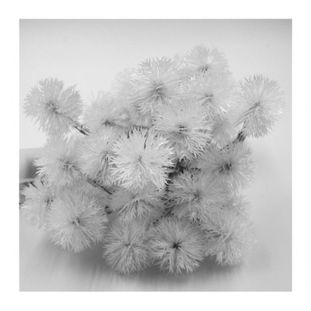 561042C Guirlande lumineuse intérieur de Noël 50 LED forme goutte d'eau à pile