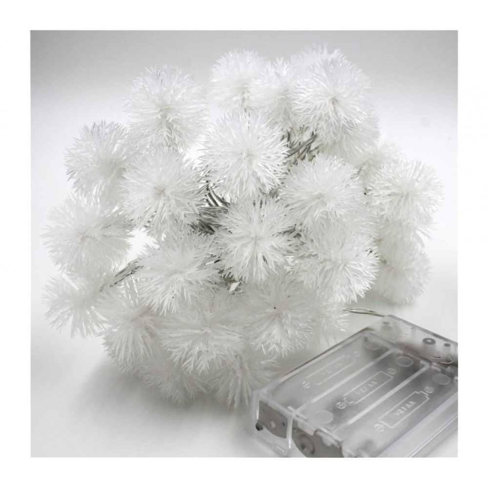 561042C Guirlande lumineuse intérieur de Noël 50 LED forme goutte d'eau à pile