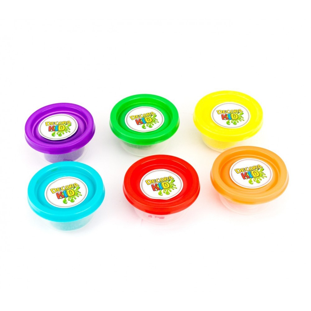 100485 Table atelier pâte à modeler DECORA KID plusieurs accessoires et moules