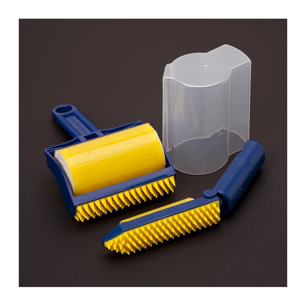 Brosse anti-poils BRUSH PET pour enlever les poils animaux plus facilement