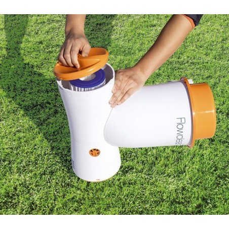 58469 Pompe filtrante Skimatic 3974 l / h avec filtre de cartouche Bestway