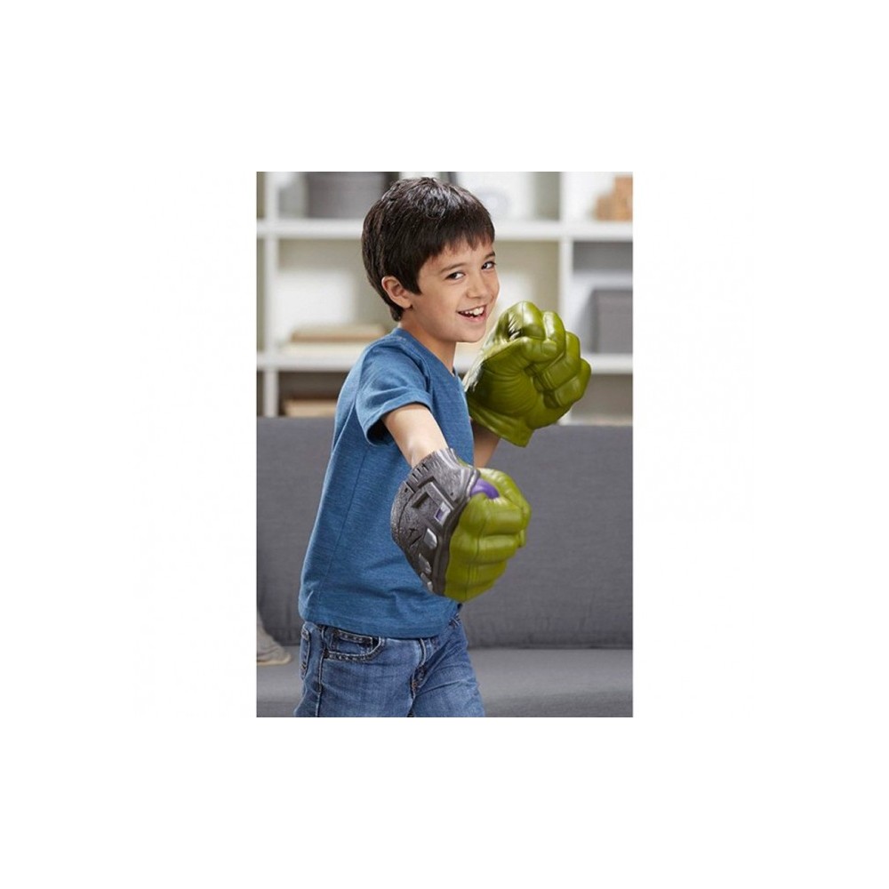 366682 Marvel Hulk RAGNAROK Poings électroniques avec sons préenregistrés HASBRO