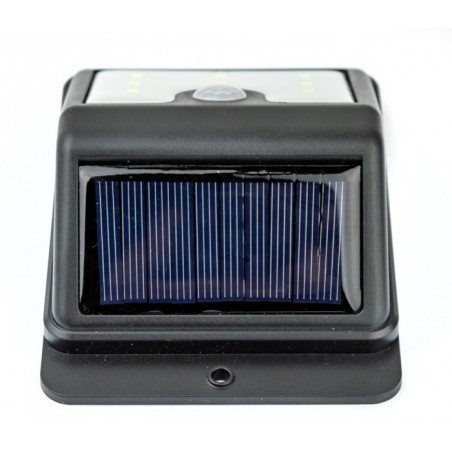 Lampe à énergie solaire 8 LED   SUPER BRIGHT capteur de mouvement et crépuscule