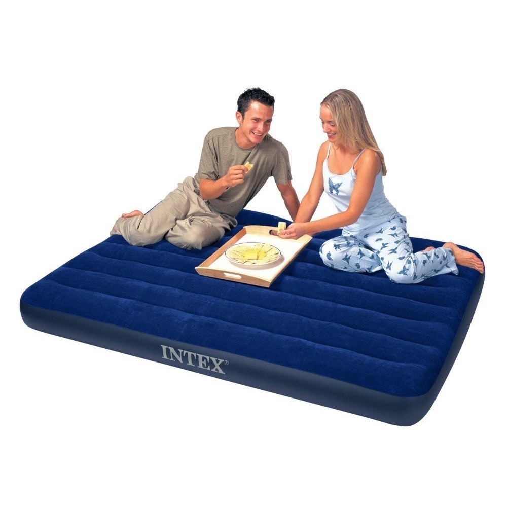 Matelas gonflable double 137x191x22cm, couverture imperméable, bleu - INTEX