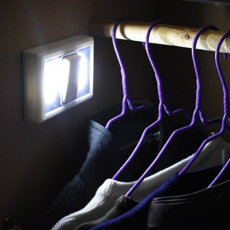 KL-1705 Lampe à LED COB avec bouton et connexions magnétiques