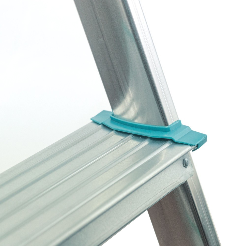 DH53832 Échelle pour usage domestique 5 marches...