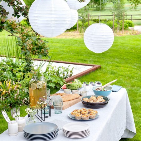 Table pliante portable SILVERA blanche avec poignée 180 x 75 x 74 cm