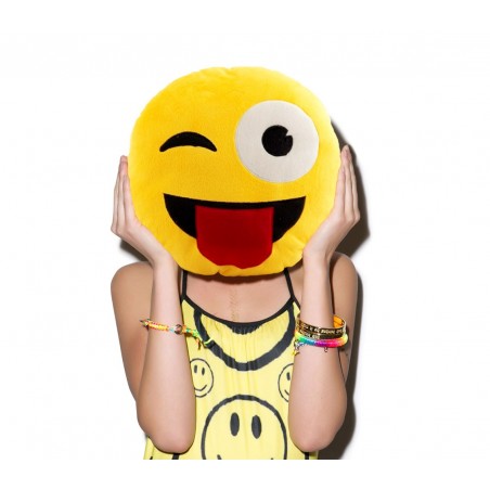621037 Coussin emotion clin d'oeil avec langue emoji pillow diamètre 30 cm