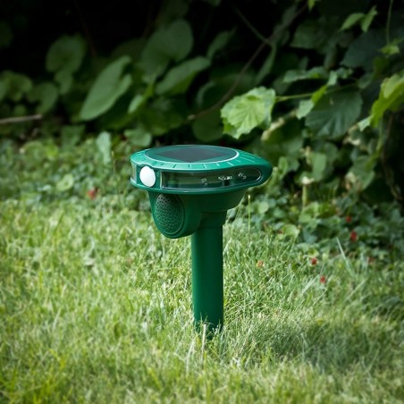 Répulsif chasse les taupes et les animaux, ultrasons 136271 avec panneau solaire