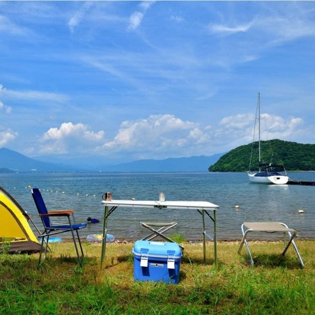 Table de pique-nique pliants et 4 tabourets AURORA repliable dans une valise