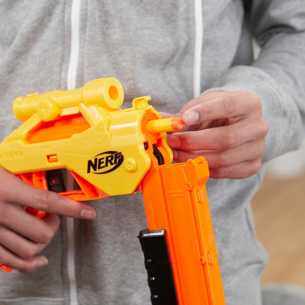 Hasbro Nerf Alpha Strike 624638 avec 4 armes...