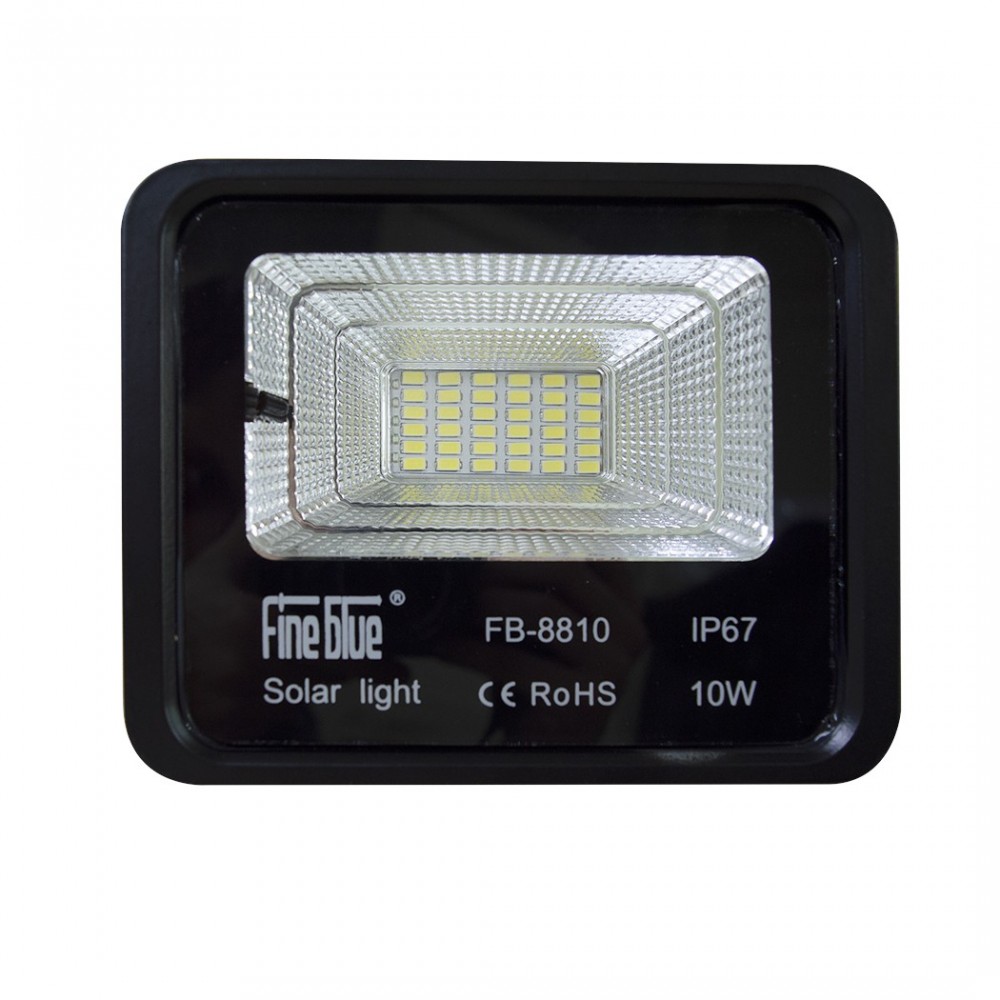 Projecteur led avec charge solaire 10W étanche...