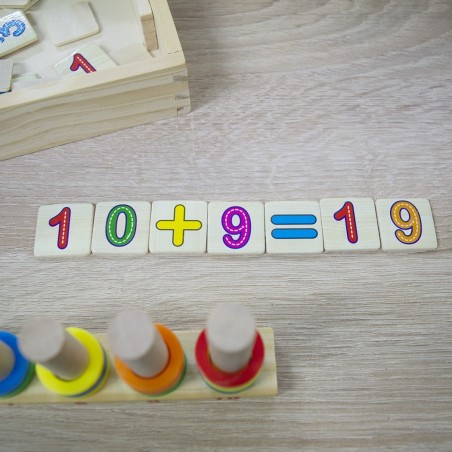 100133 Artématique les jeux d'enfance dessiner apeder avec tableau noir craie