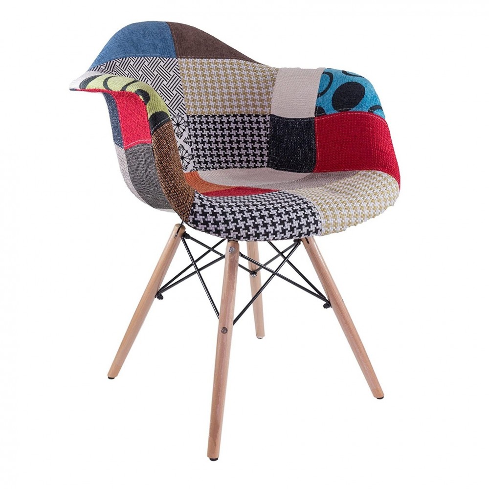 Fauteuil EIFFEL en tissu patchwork avec assise et pieds en bois tendre