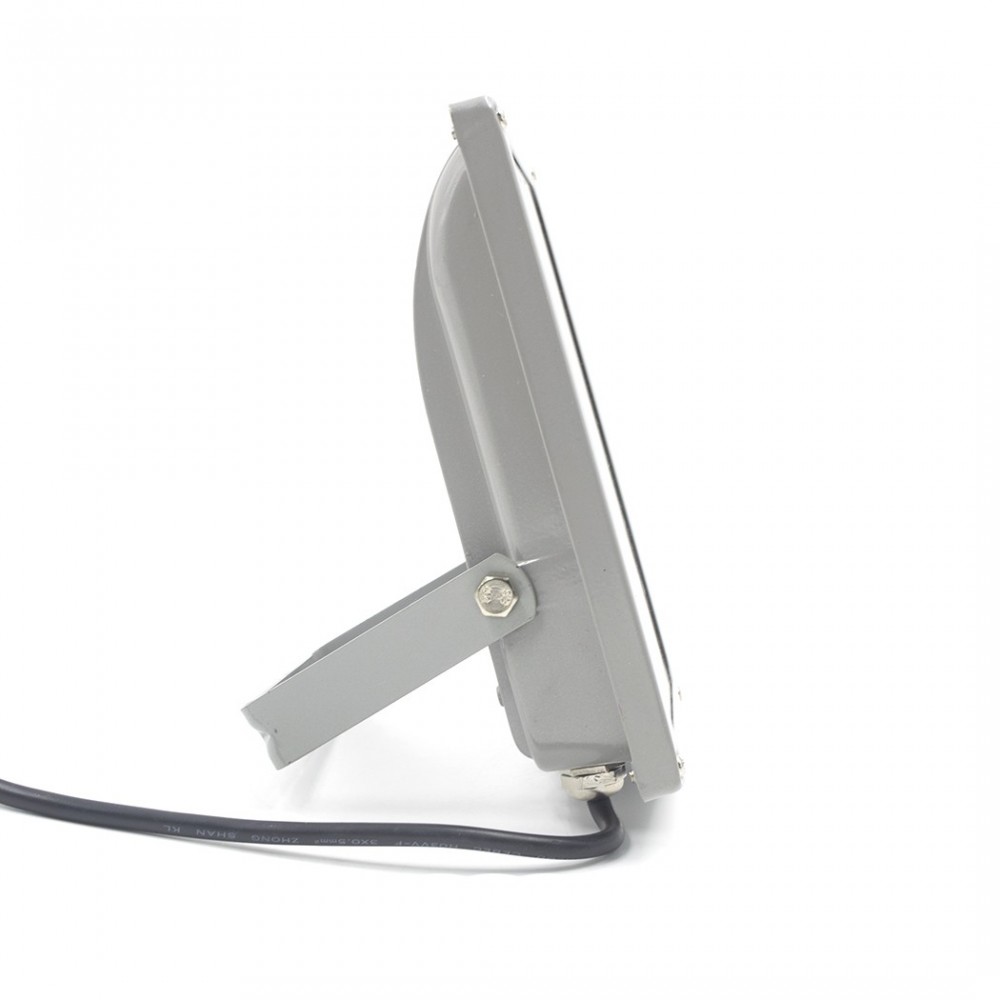 Phare LED couleur RGB 20w support à 120°...