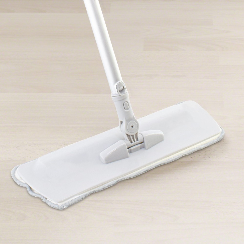 817426 Mop avec pulvérisateur et brosse...