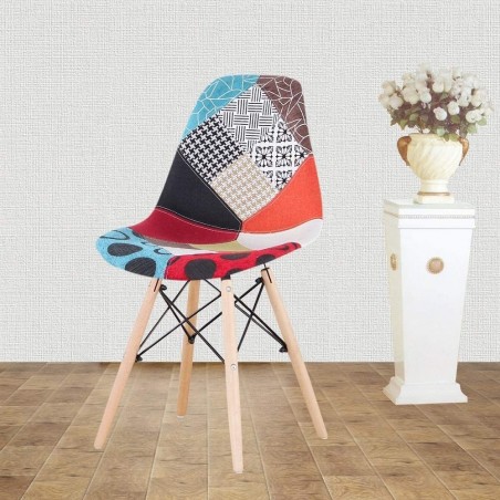Lot de 4 chaises Fantasy en tissu patchwork 48x54x85cm avec pieds en bois