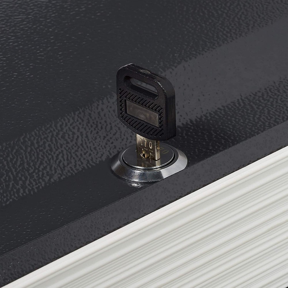 Coffre-fort en forme de livre 18 X 5,5 x 11,5...