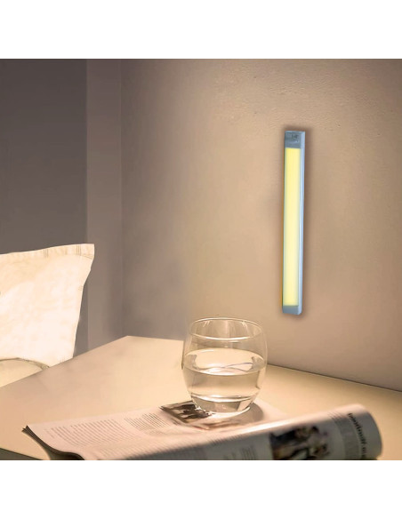 Strip 28 LED lumière chaude pour placard 38cm détecteur mouvement rechargeable