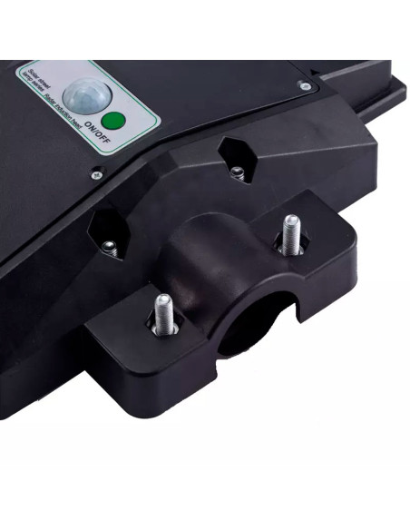 Recharge lampadaire avec panneau solaire 1000W Protection IP65 et télécommande