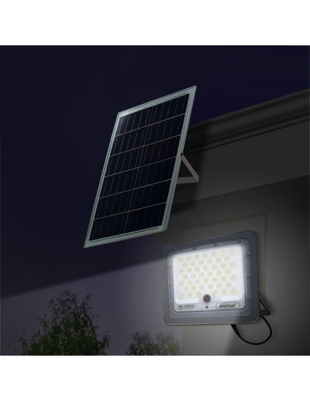Phare LED 300W avec app Wi-Fi pour caméra surveillance à charge solaire Q-SX76