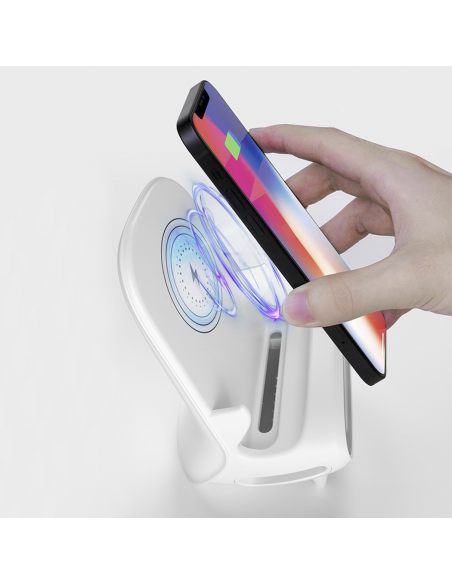 Le chargeur à induction sans fil amplifie le son pour les smartphones