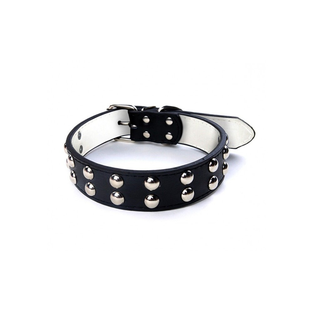 Collier en cuir martelé avec boutons ronds pour les gros chiens avec fermeture à boucle réglable 