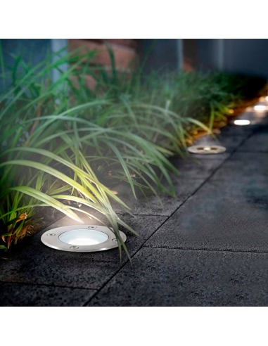 Spot encastrable LED rond IP65 avec douille...