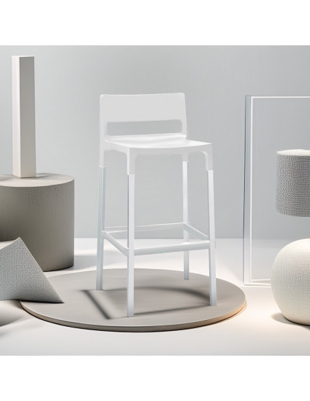 Lot de 4 tabourets DIVO en technopolymère et alu, assise H75cm.