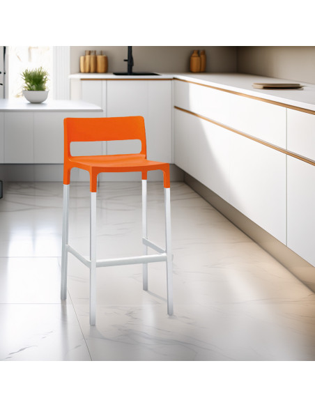 Lot de 4 tabourets DIVO en technopolymère et alu, assise H65cm.