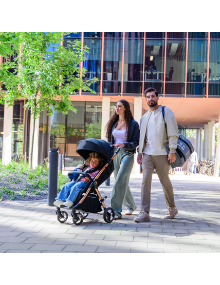 Poussette LIONELO INGRID 6-48 mois Pliable Dossier et repose-pieds réglables