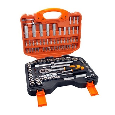 Malette de 108 pièces clés à cliquet et ses douilles CR-V